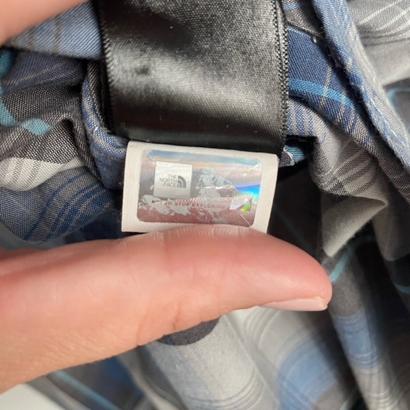 Men’s The North Face Plaid Short Sleeve Hammetts Button Down Blue Gray Size XL - Picture 10 of 16